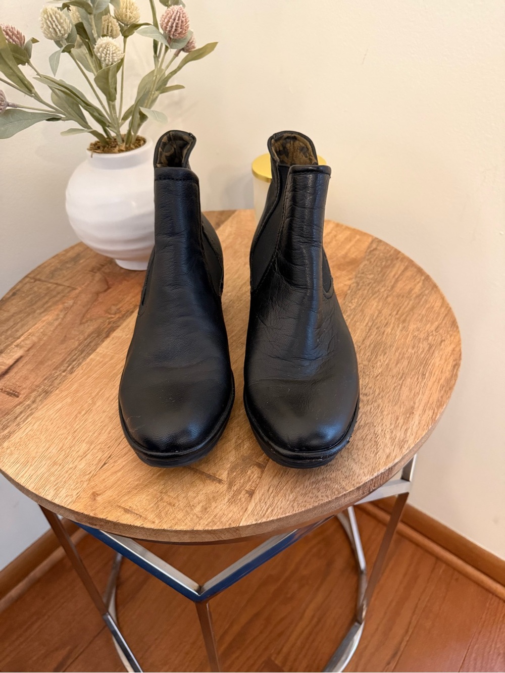 Fly London Classic Black Women's Chelsea Boots